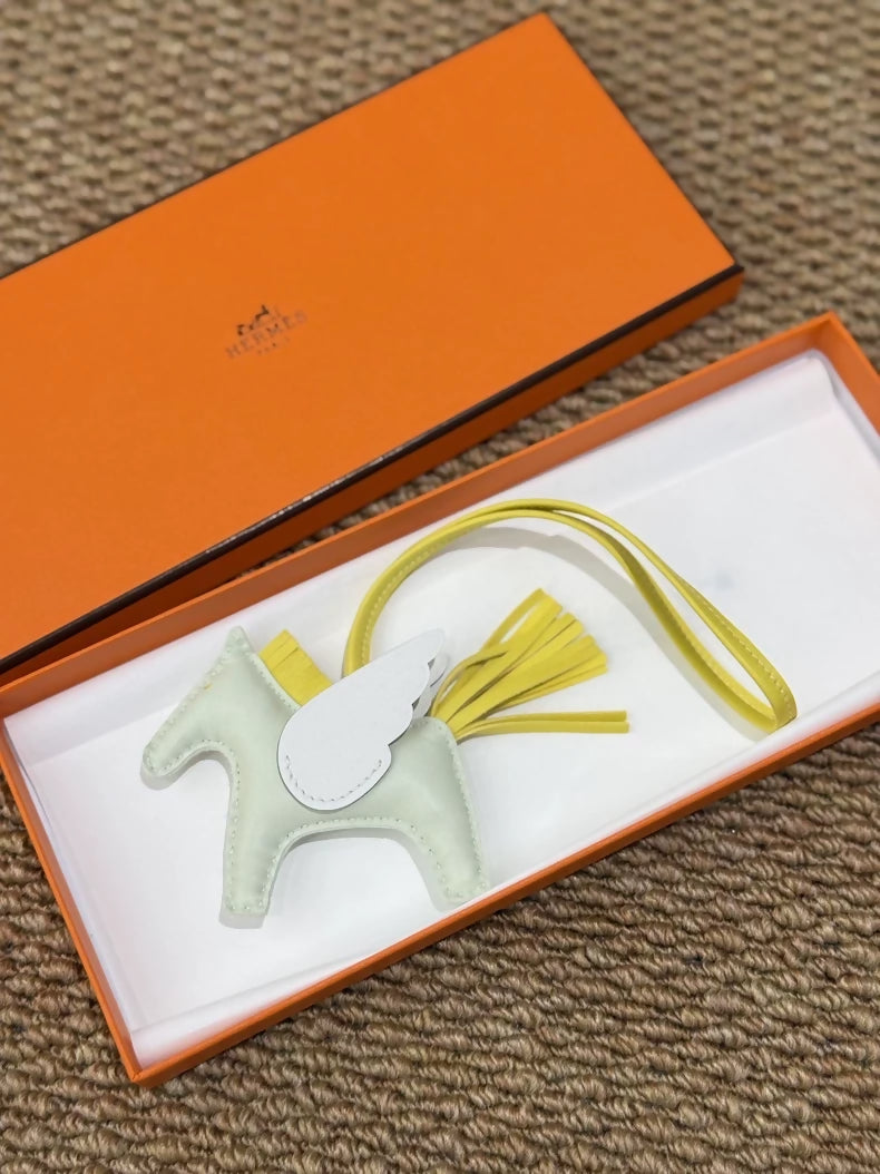 Hermès Rodeo Pegasus PM Bag Charm Green / Yellow / White
