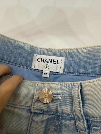 Chanel 21C double C denim shorts