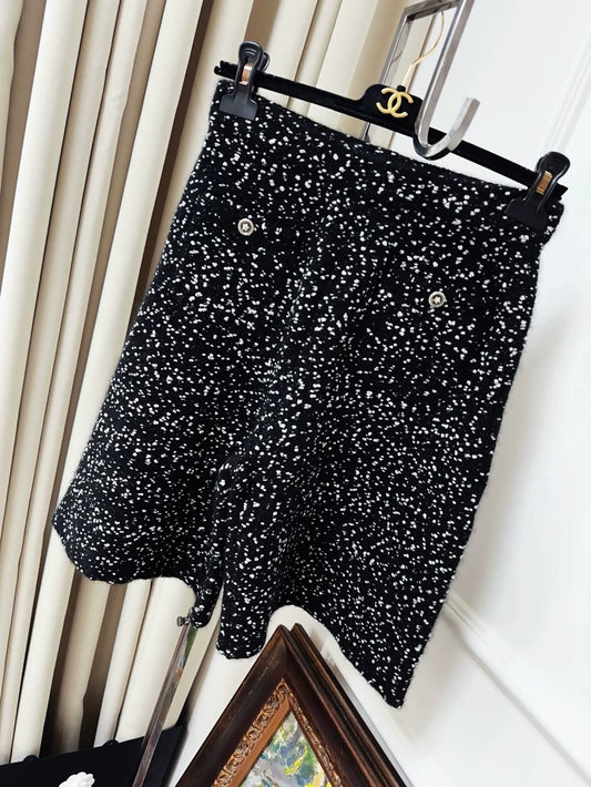 Chanel 23k black and white tweed shorts