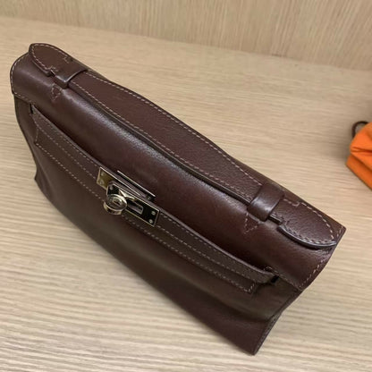 Hermes vintage brown Kelly pochette