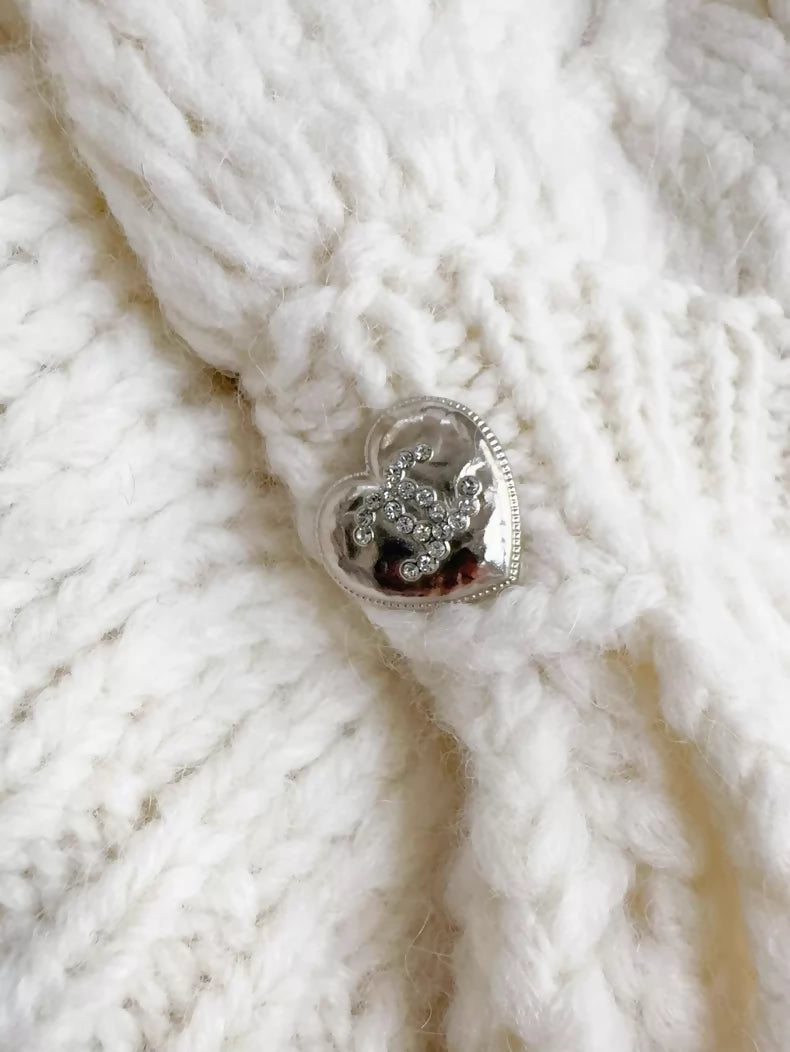 Chanel 21B White Bow Tie Cape Sweater with Heart-Button