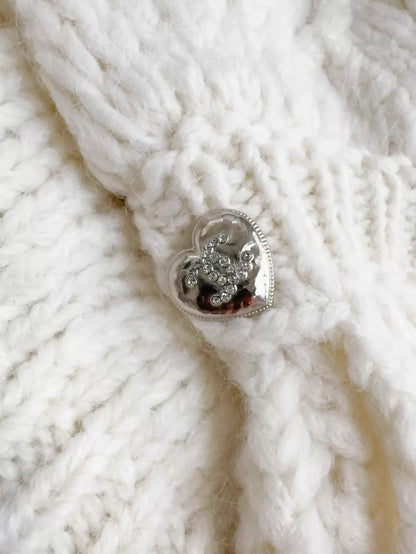 Chanel 21B White Bow Tie Cape Sweater with Heart-Button