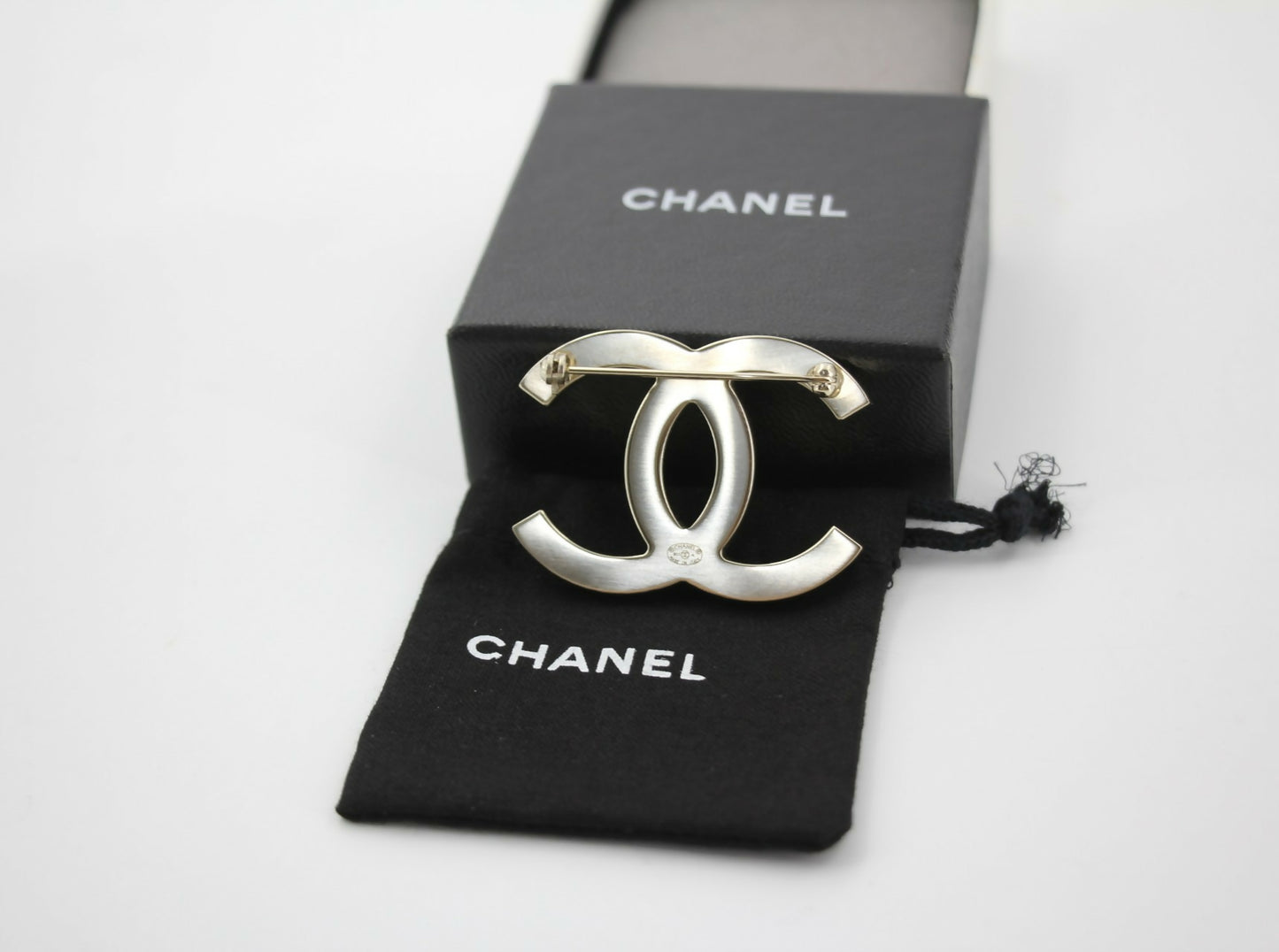 Chanel Vintage B11A Mother-of-Pearl Large CC Matte Gold Brooch