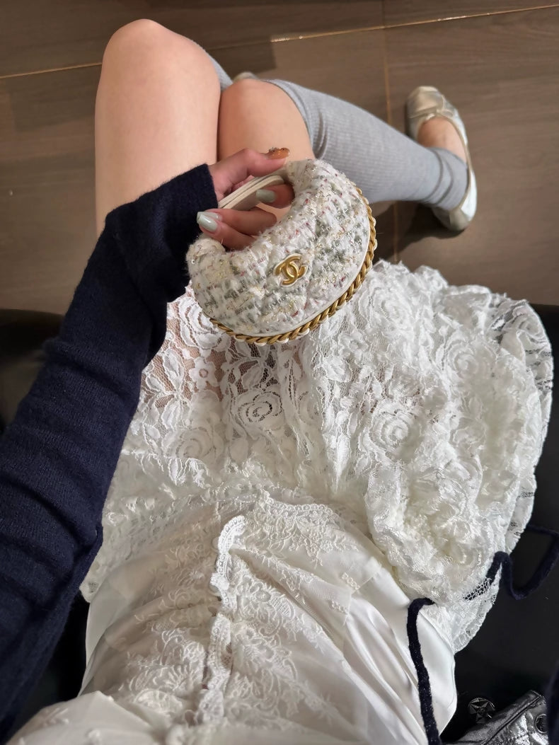 Chanel 25A Mini Hula Hoop in wool