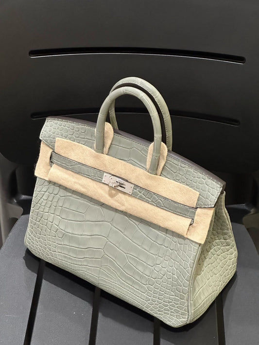 Hermes Birkin 25 0V gris cement matte crocodile leather palladium hardware