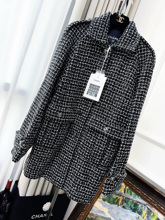 Chanel 20p Black Tweed Coat