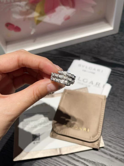 Bvlgari Serpenti white gold ring