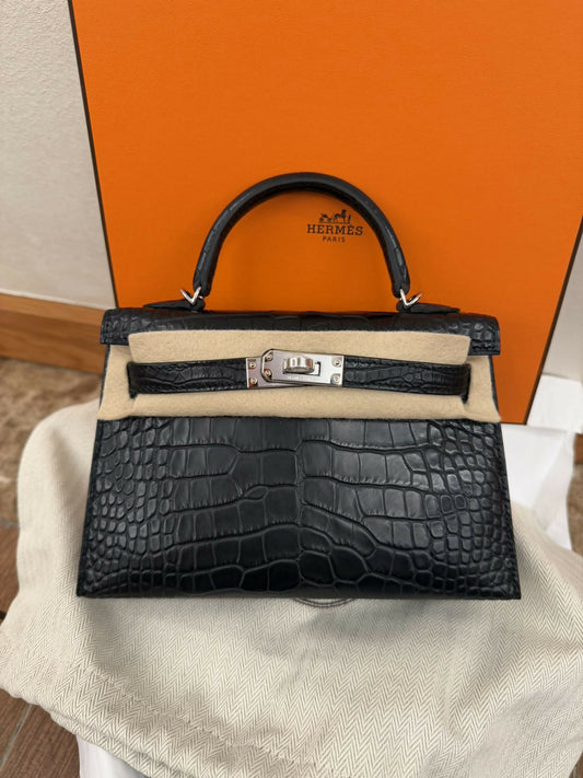 Hermès Mini Kelly II Noir & Nata Alligator Matte with Palladium Hardware