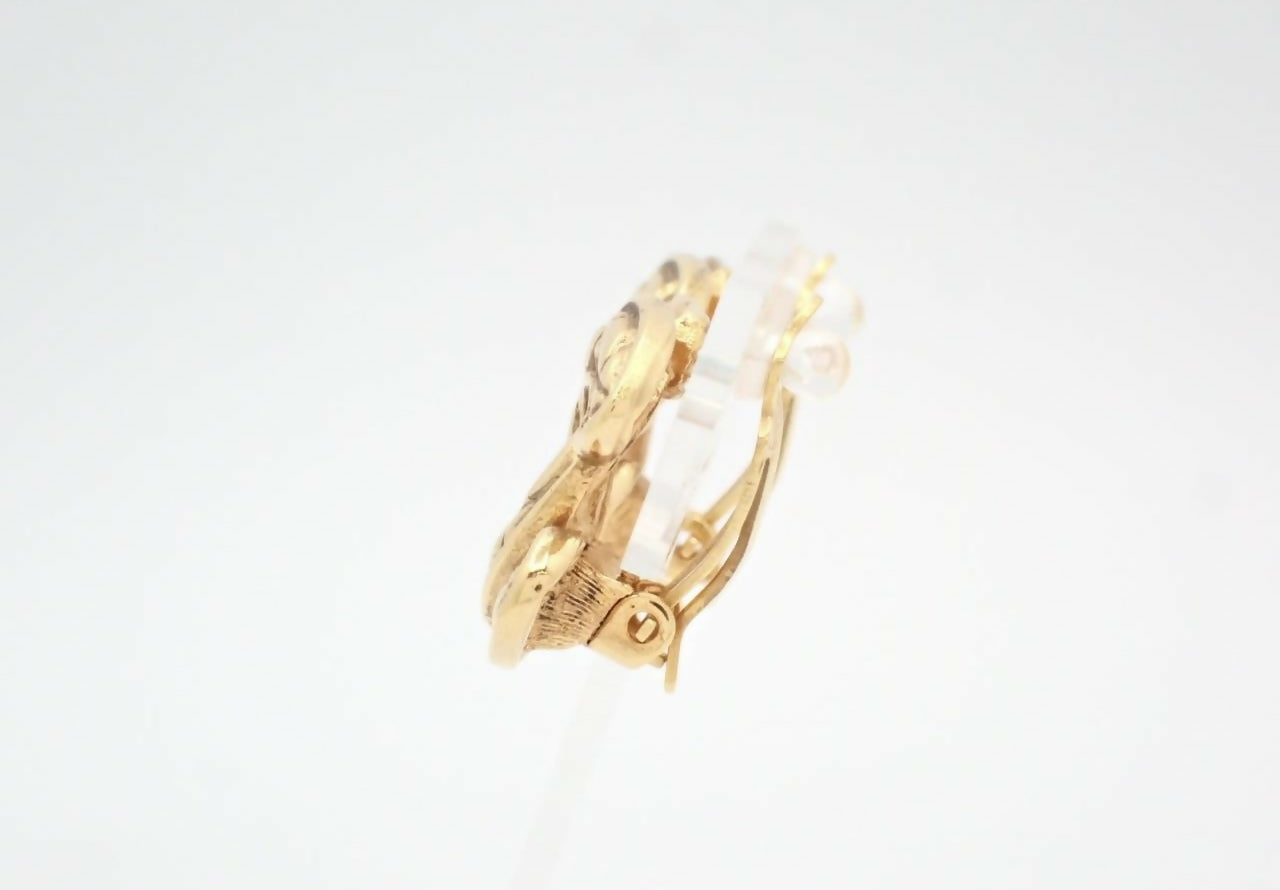 Chanel Vintage 80-90 Gold Plated Quilted Matelassé Coco Mark Clip-on Earrings