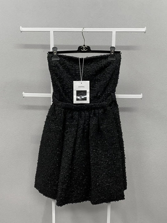 Chanel 21P black dress