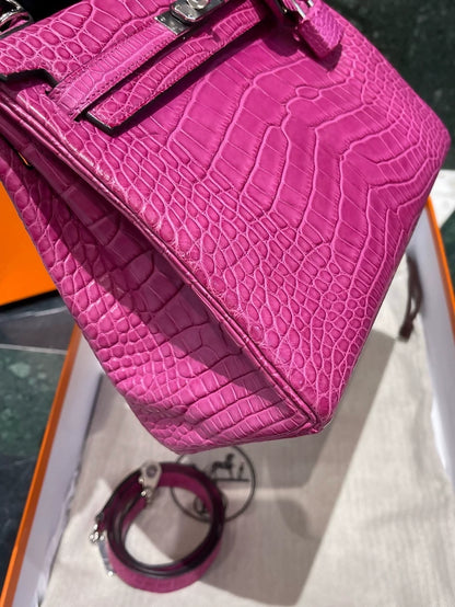 Hermes Kelly 25 L3 Rose Pourpre Matte Alligator leather palladium hardware