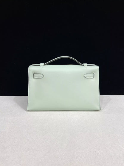 Hermes Kelly Pochette Vert Peppermint Swift Palladium Hardware