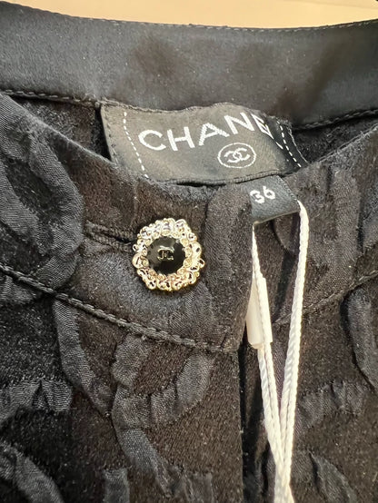 Chanel 25k black shirt with bow sleeves