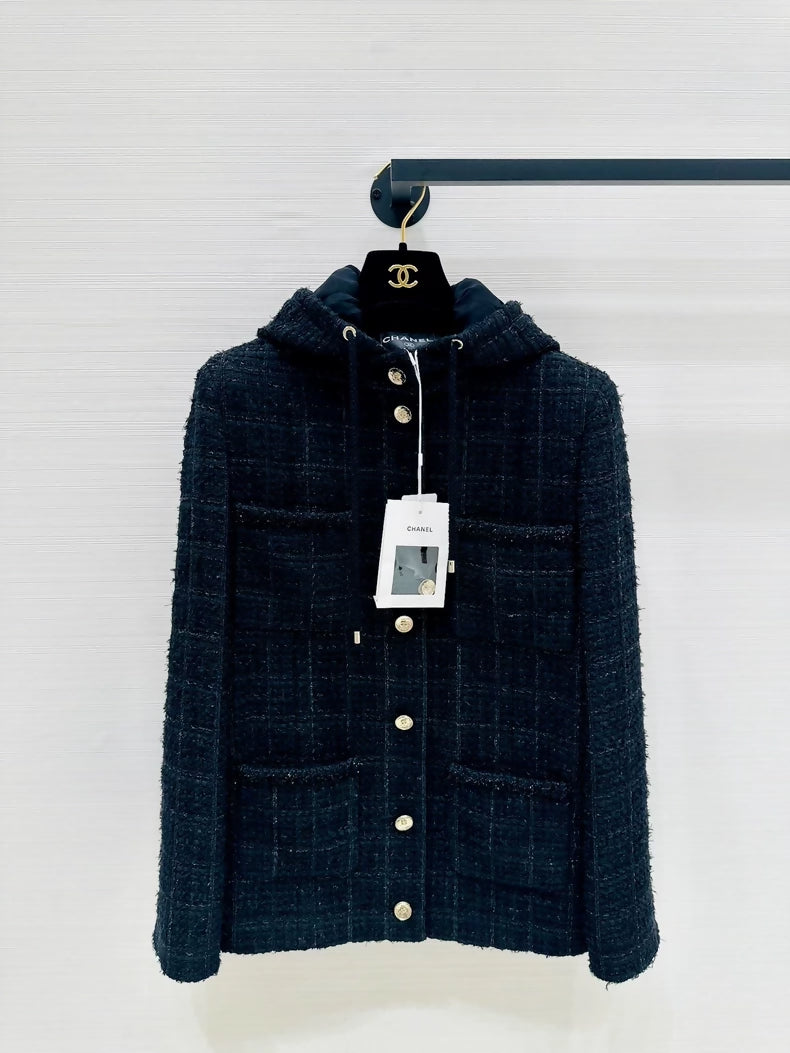Chanel 25B black multi-pocket hooded jacket
