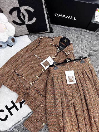 Chanel 25A brown tweed jacket and skirt