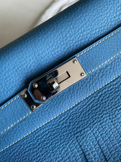 Hermes Vintage Kelly shoulder fringe in denim blue