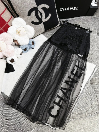 Chanel 25K black silk shorts/wide-leg pants
