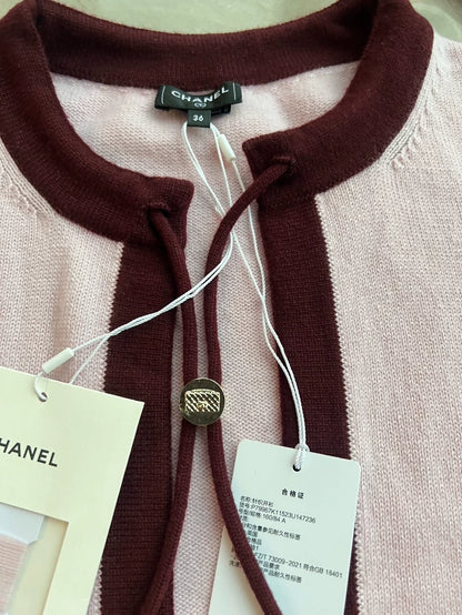 Chanel 25A  pink and burgundy cardigan