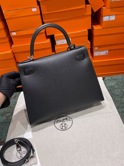 Hermes Kelly 28 black epsom leather palladium hardware