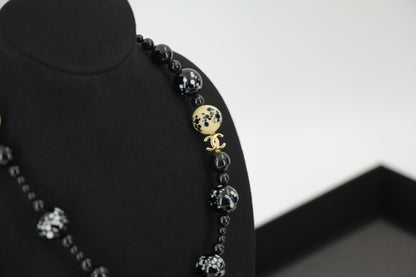 Chanel 26A Metal Gripoix Pearls & Resin Gold Black & White CC Necklace