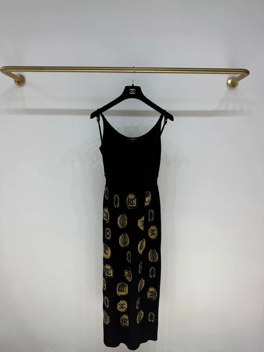 Chanel 21A black & gold cashmere dress