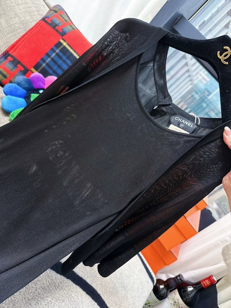 Chanel black cape-style short-sleeved knit dress