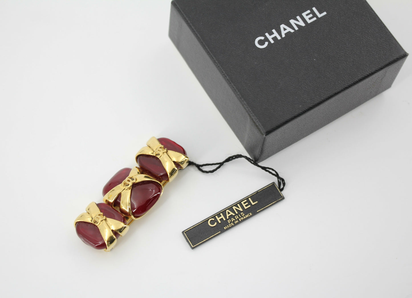 Chanel Vintage 94P Gripoix Red CC Gold Plated Rectangular Cross Brooch