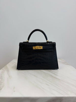 Hermès Kelly 20 Black Matte Alligator GHW G 2026