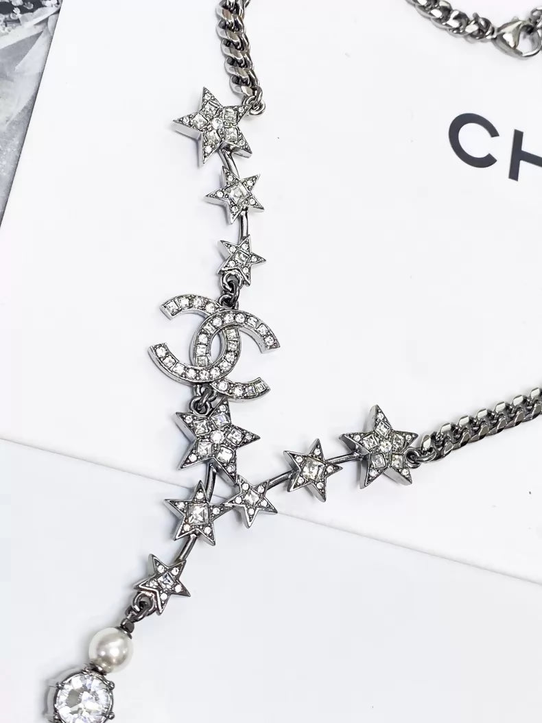 Chanel 21P silver star double C pearl long necklace