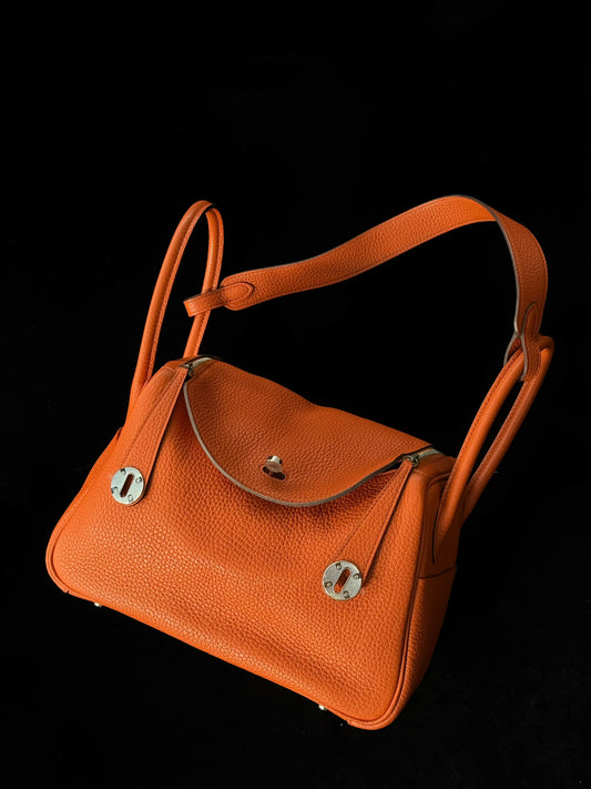 Hermès Lindy 26 Orange H Clemence/Evercolor with Palladium Hardware