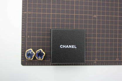 Chanel 01A Gripoix Blue Gold-Plated Clip-on Earrings