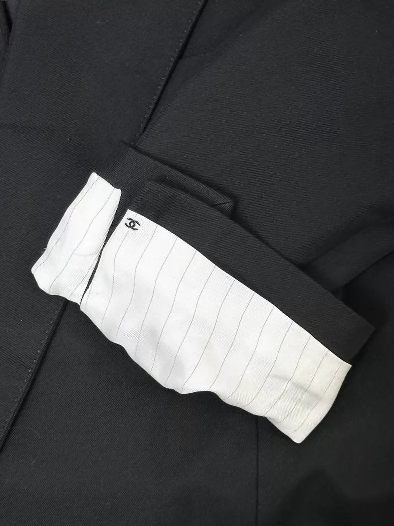 Chanel 26S black silk blazer