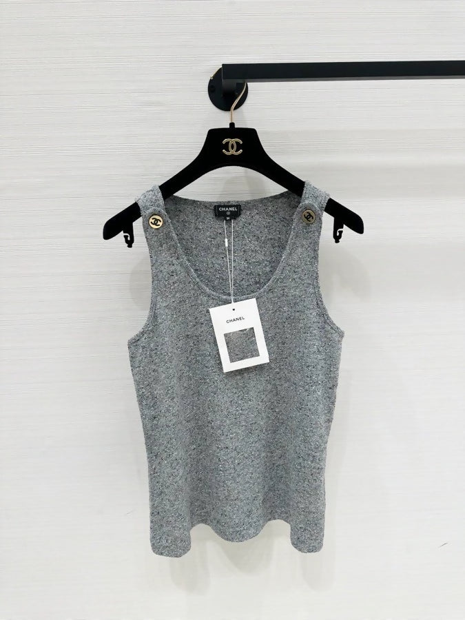 Chanel 26b grey top