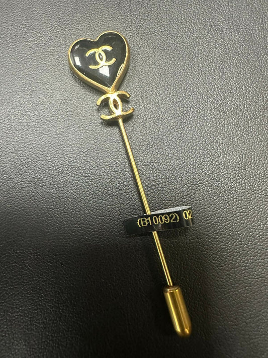 Chanel Vintage 2002 Enamel Black Heart CC Branch Pin Brooch