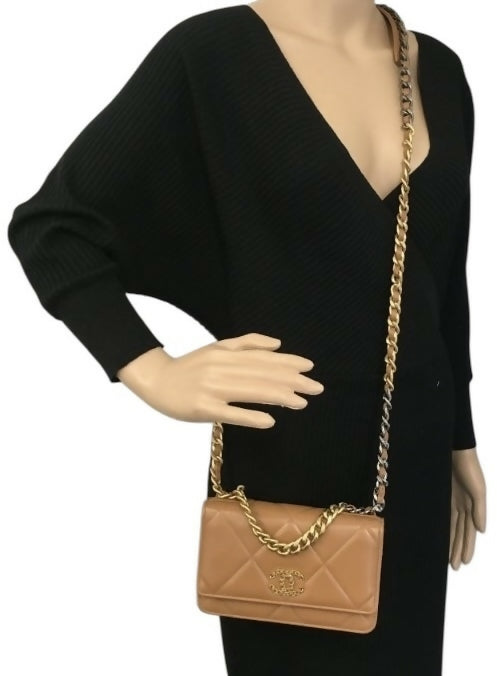 Chanel 19 Caramel Lambskin 21P Wallet On Chain WOC Mixed Metal Hardware