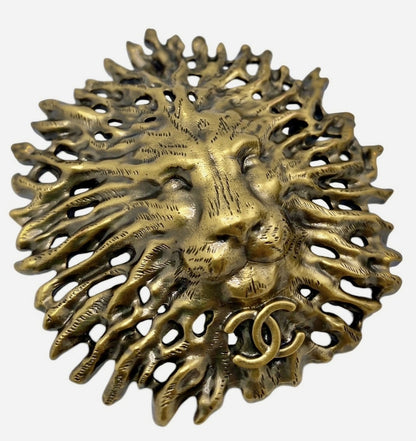 NIB Chanel 19K Limited Edition Large Egyptian Collection Gold CC Lion Head Brooch