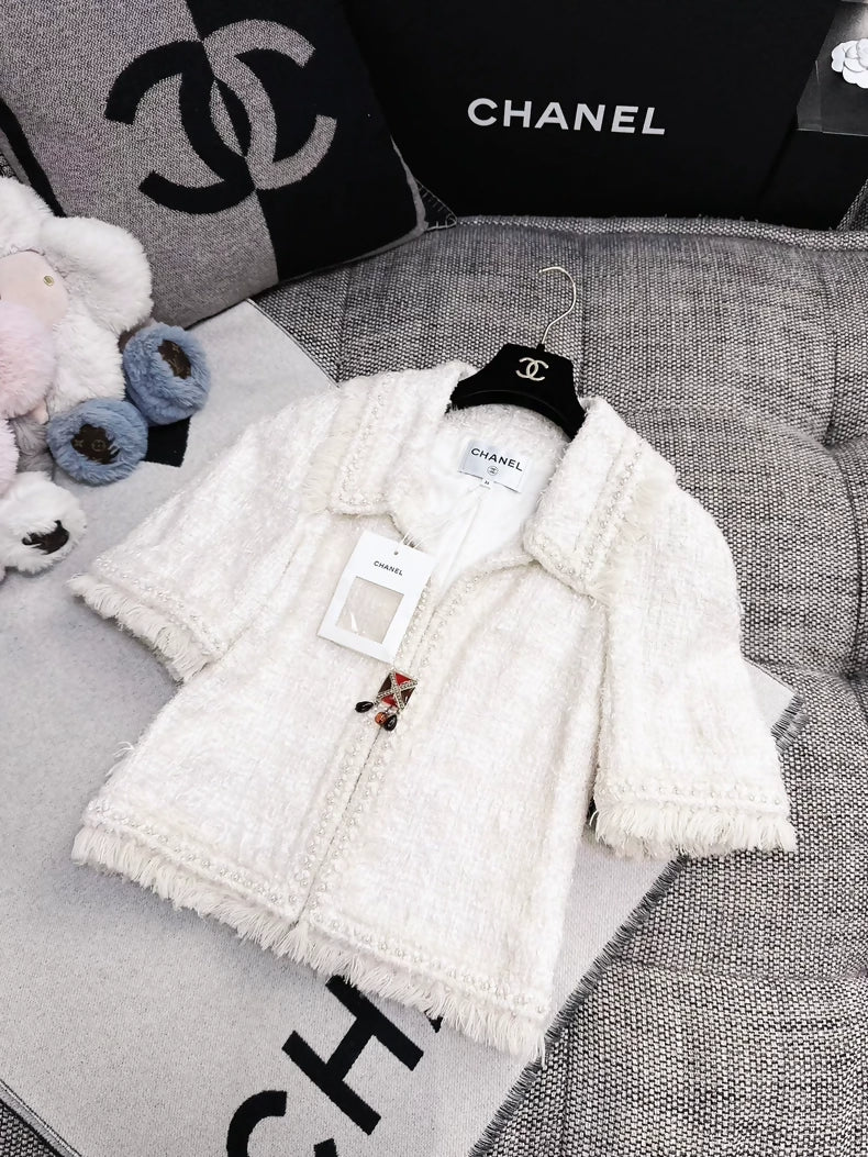 Chanel 18c off-white pearl-trimmed tassel jacket