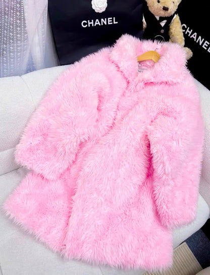 BALENCIAGA BALENCIAGA Pink Teddy faux-fur jacket size 32 - S/M Coat - Vintage fashion from Wararni