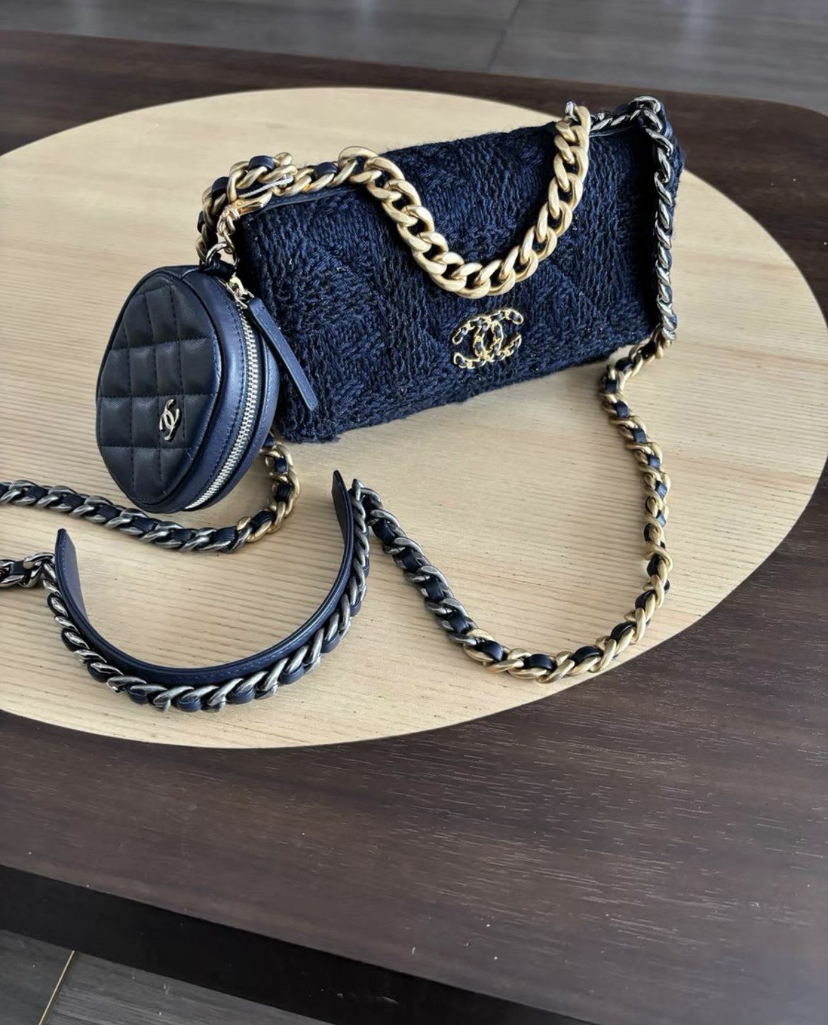 Rare Chanel 19bag 2