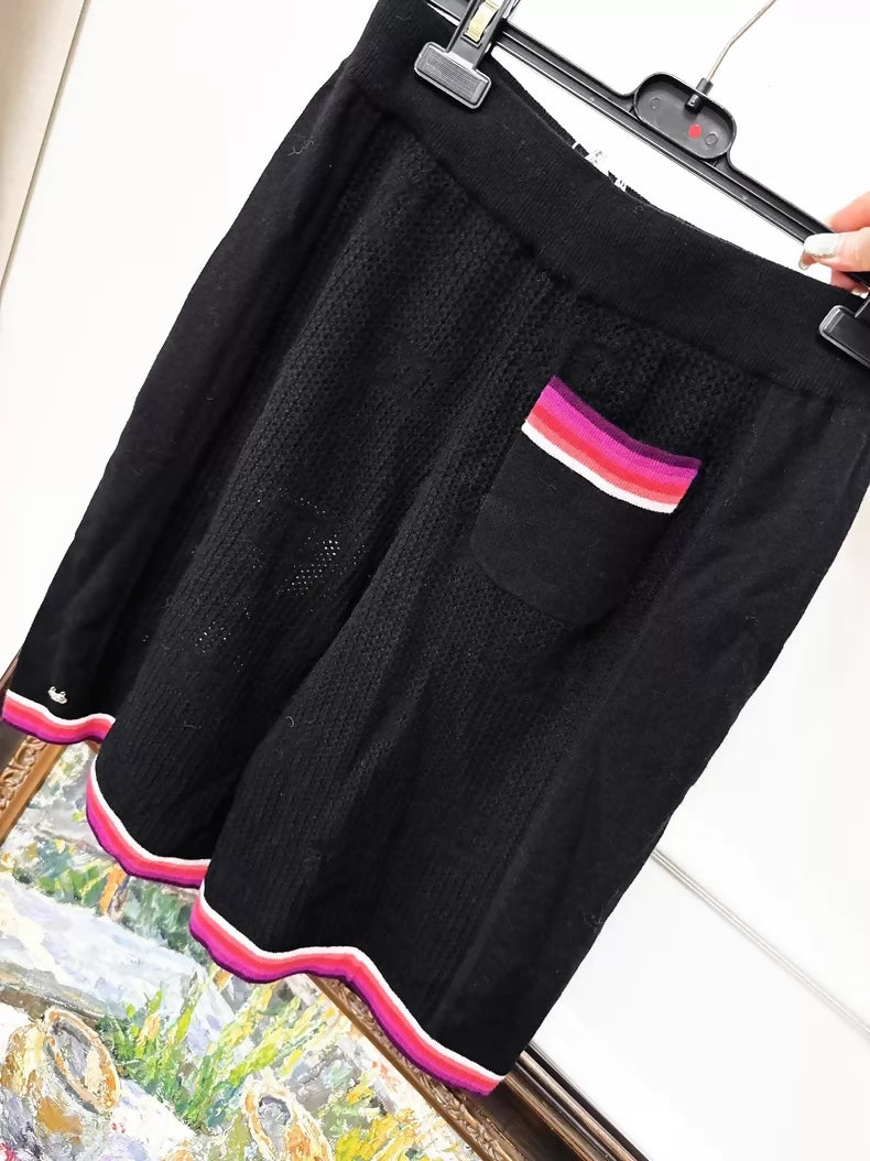 Chanel 24C cashmere knit shorts, black with pink trim