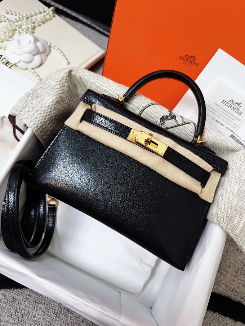 Hermes Mini kelly 20 Noir Chèvre Chamkila Leather Gold Hardware