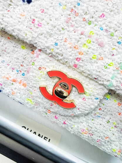 Chanel 24C white sequined tweed Min Flap CF chain bag