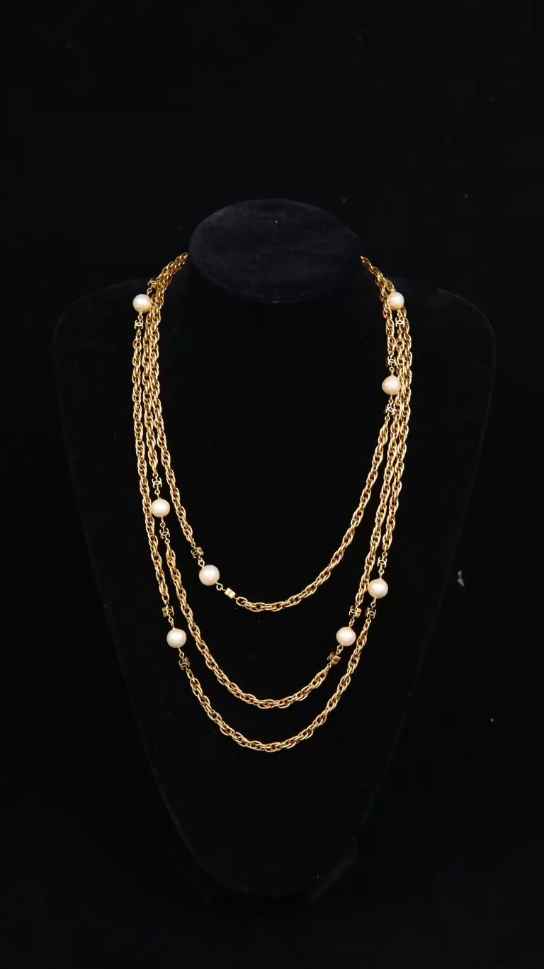 Chanel Plain Gold and Pearl Patchwork Long Necklace/Sweater Chain
