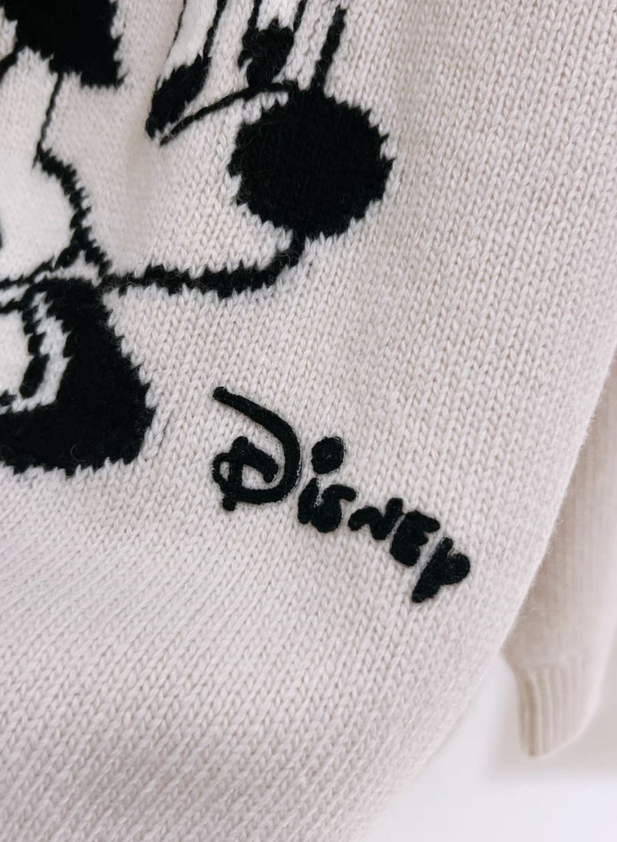 Gucci Mickey Sweater 20 Disney limited edition