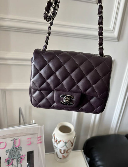 CHANEL CHANEL Mini Square Flap Lambskin Quilted Dark Purple - Mini Crossbody Bag - Vintage fashion from Wararni