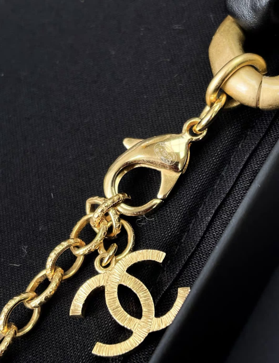 Chanel 20A Gold Leather Chain with Black Bow Pearl Chain Waist