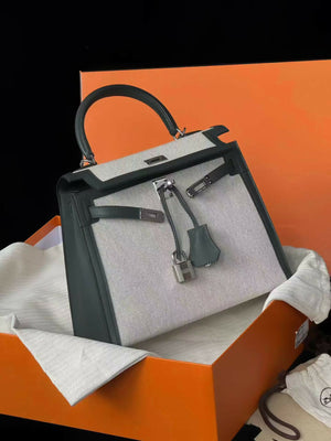 Hermès Kelly 25 Toile (Canvas) & Vert Maquis / Jungle Green Bicolor Leather with Hardware
