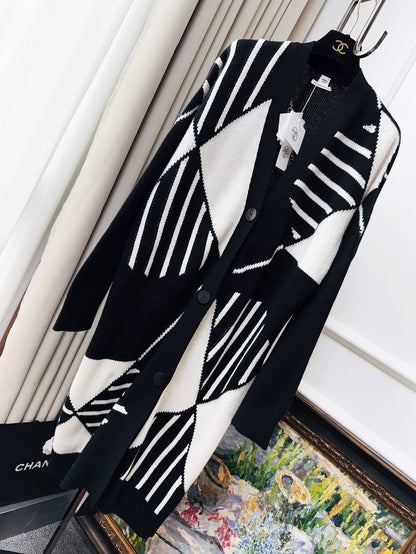 Hermes black and white long cashmere coat