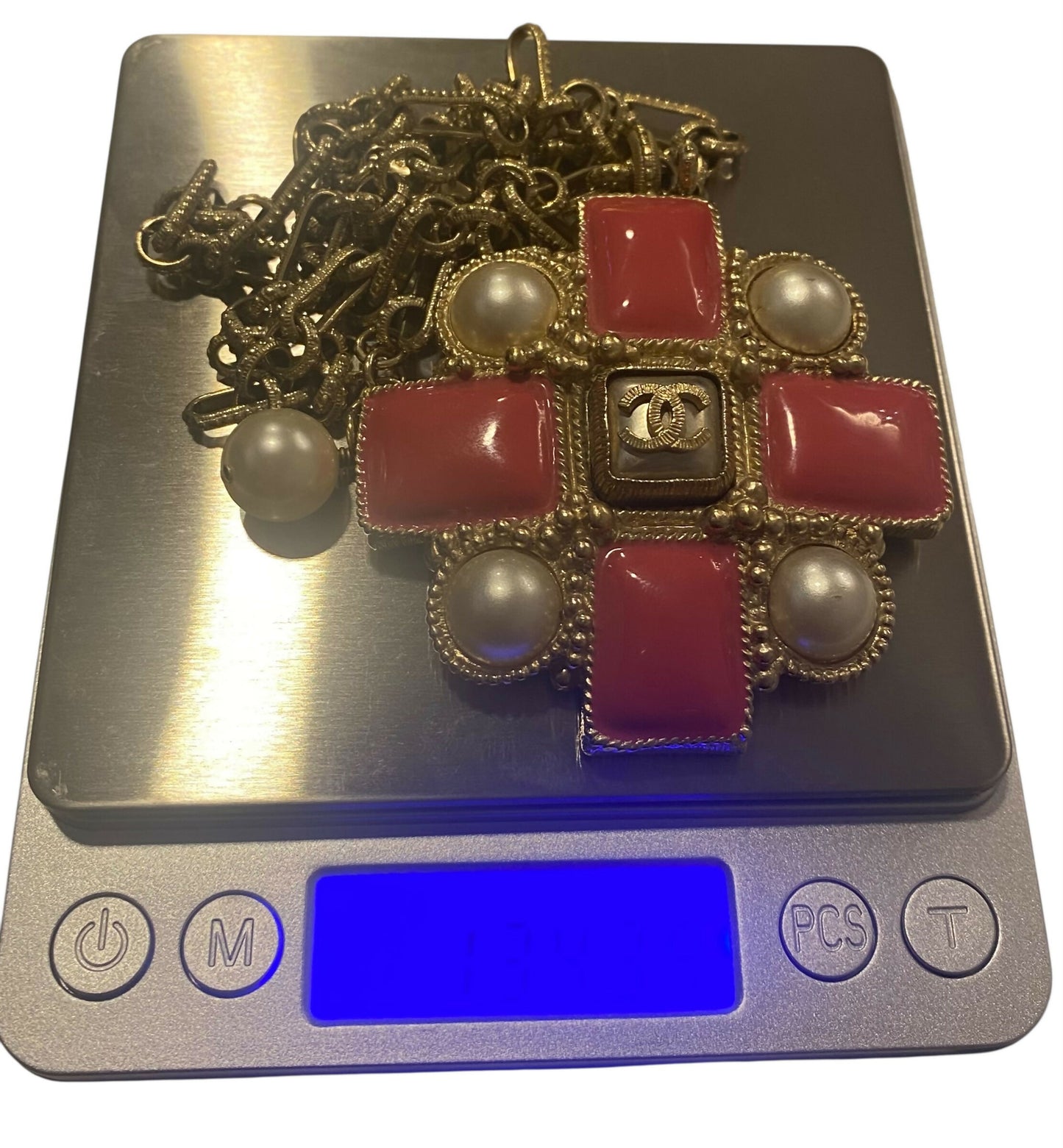 Chanel 13S XL CC Medallion Pendant Pink Coral Gripoix Pearl Gold Necklace