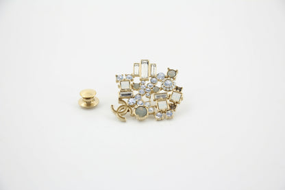 Chanel Vintage 10A Rhinestone Irregular Geometric Pattern Gold Brooch